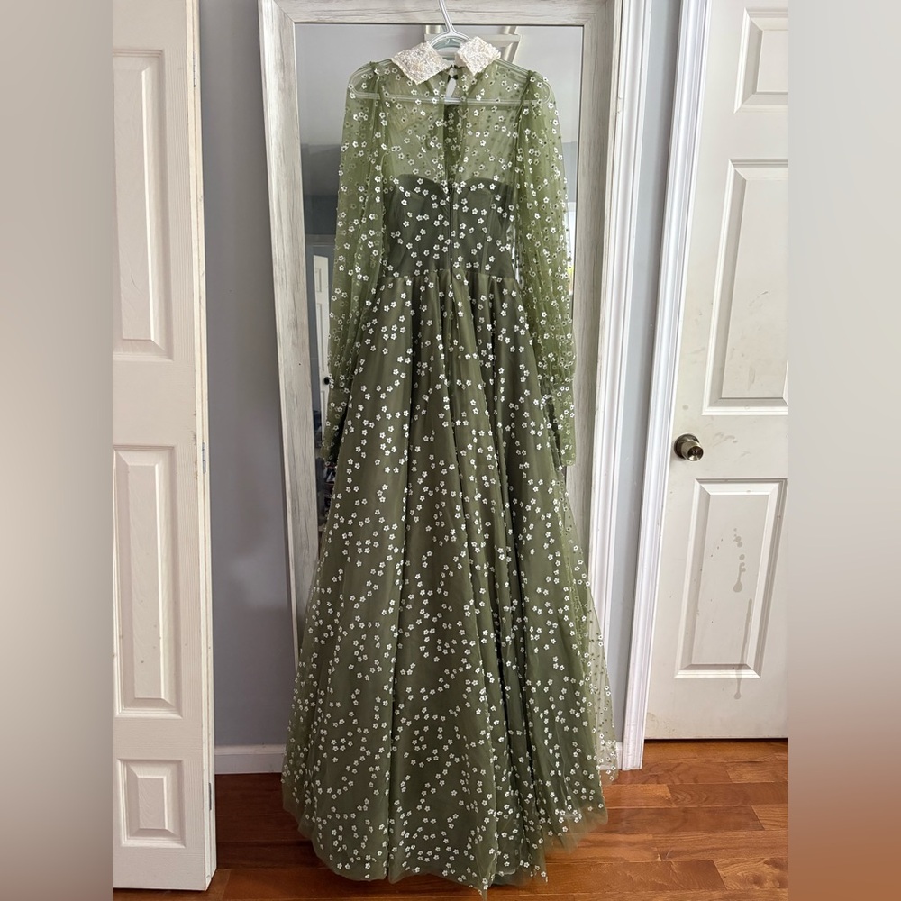 Elegant Olive Green Floral Lace Dress - Picture 8 of 9